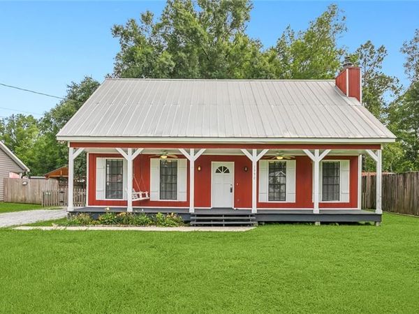 1930 DUPARD Street, Mandeville, LA 70448