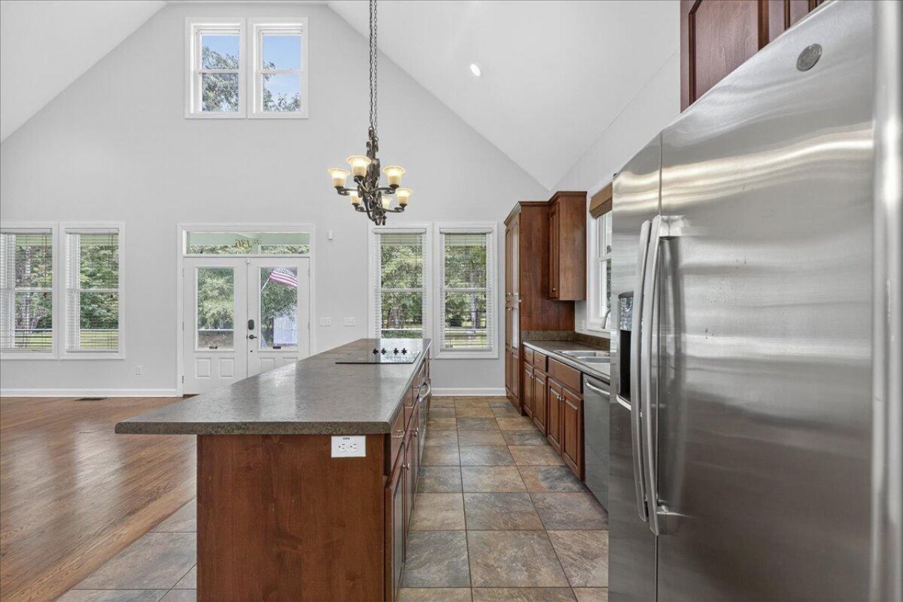 136 Fire House Road Photo 11