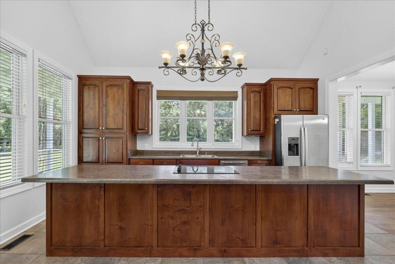 136 Fire House Road Photo 12