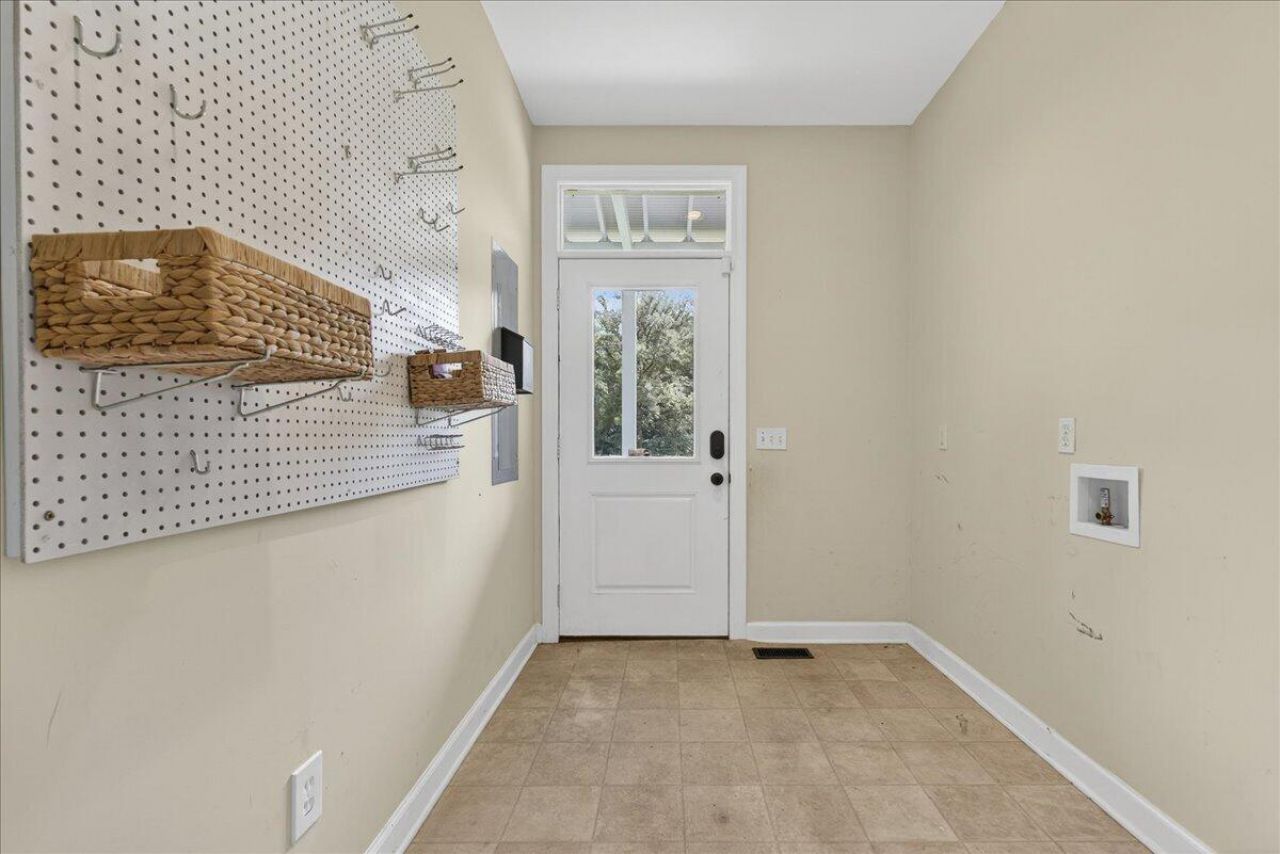 136 Fire House Road Photo 28