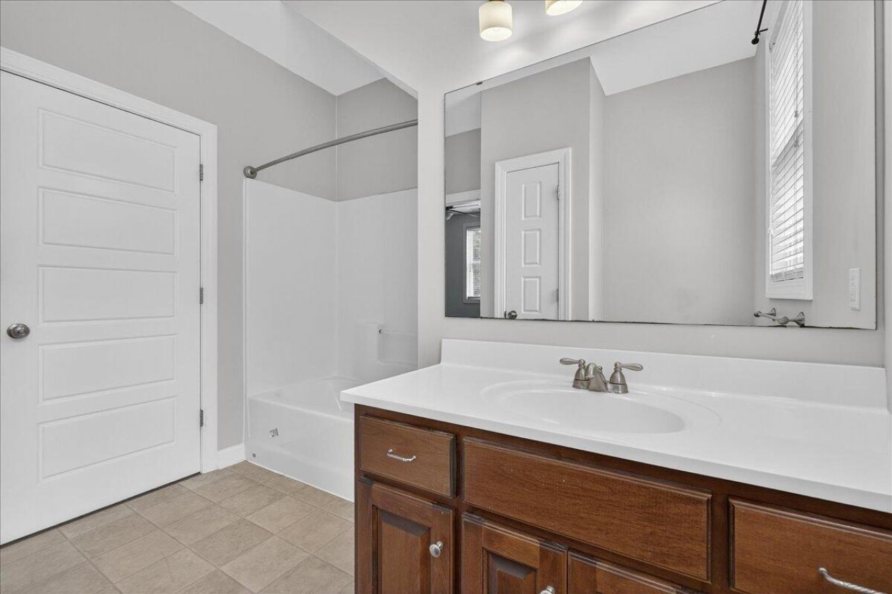 136 Fire House Road Photo 33