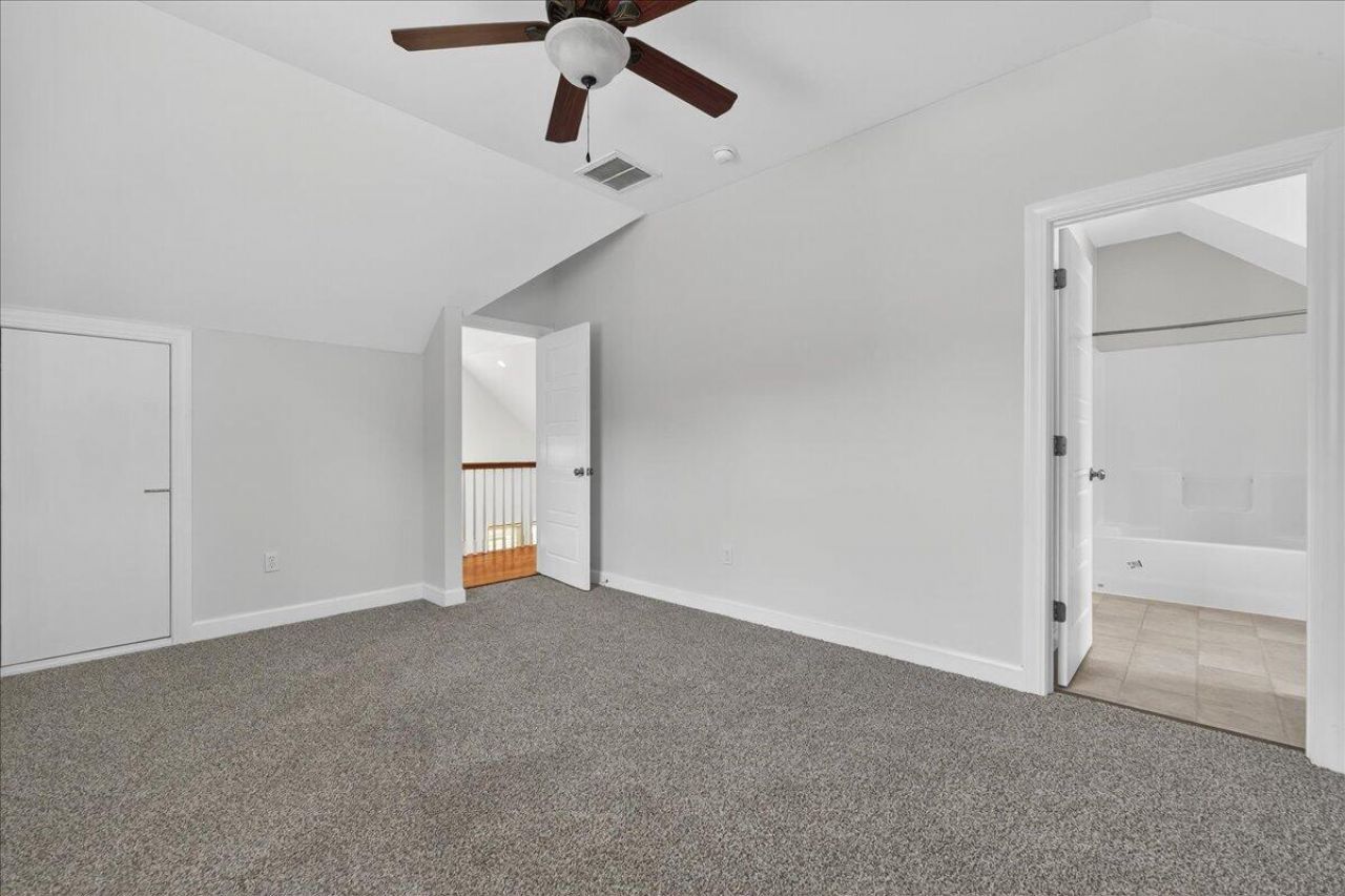 136 Fire House Road Photo 36