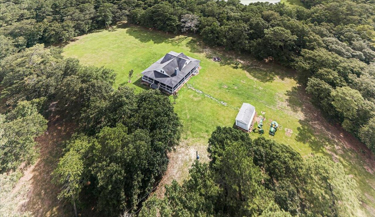 136 Fire House Road Photo 43