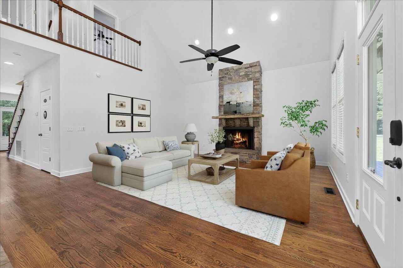 136 Fire House Road Photo 6