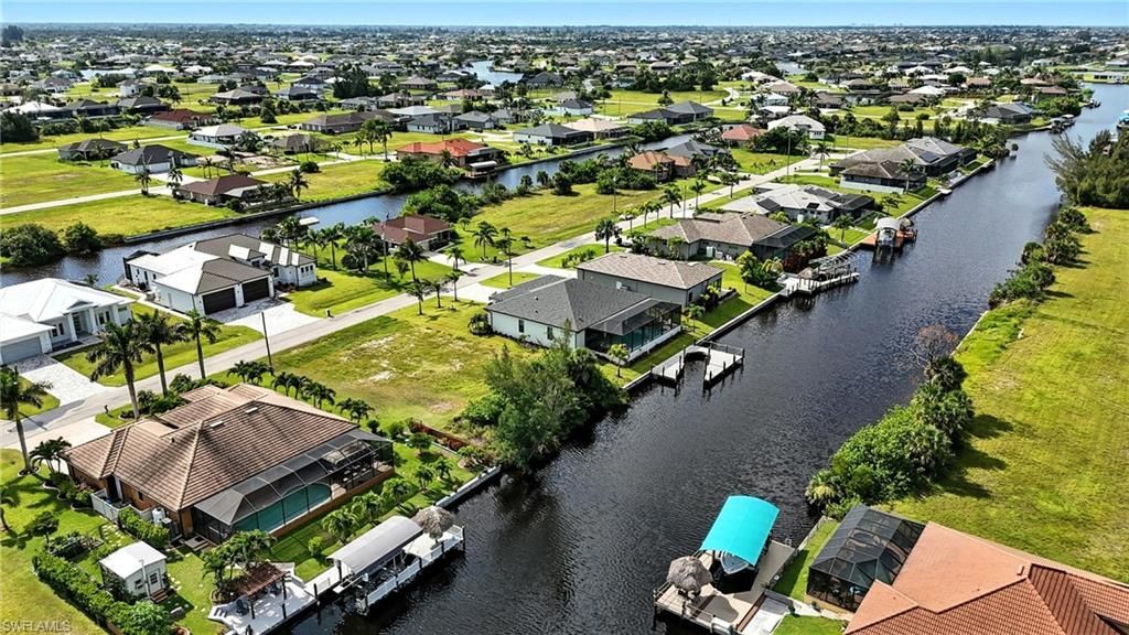 2358 NW 39th Ave, Cape Coral, FL 33993 Photo