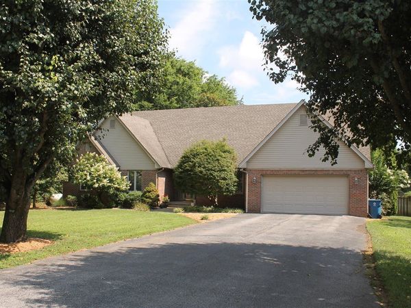 43 Sumner Avenue, Alvaton, KY 42122