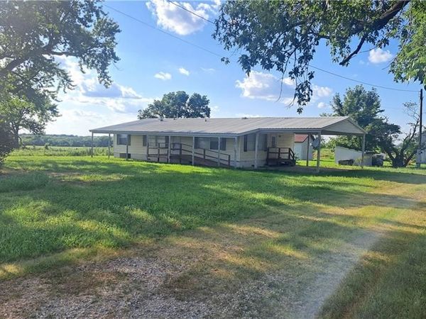 488 60th Road, Toronto, KS 66777