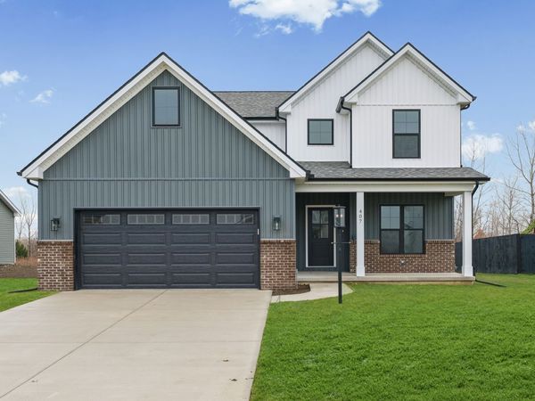 407 Harpers Ferry, Savoy, IL 61874