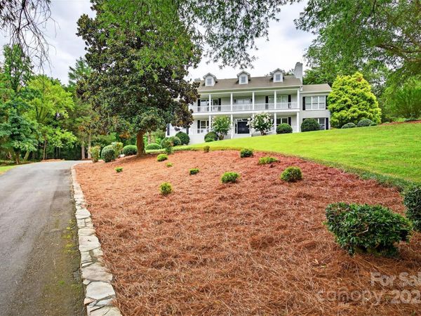 4141 Shattalon Drive, Winston Salem, NC 27106