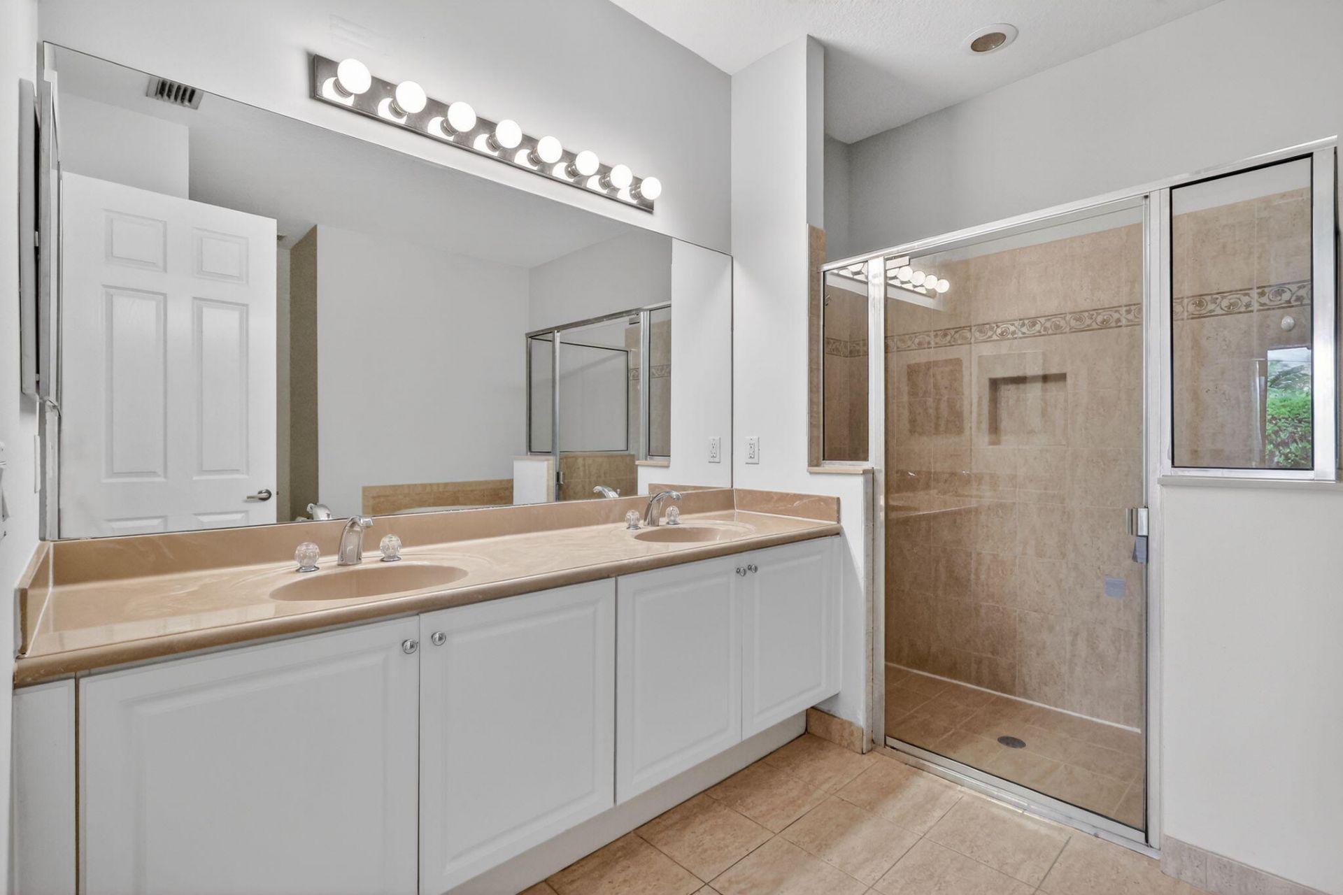 906 Mariner Bay Boulevard, Hutchinson Island, FL 34949 Photo