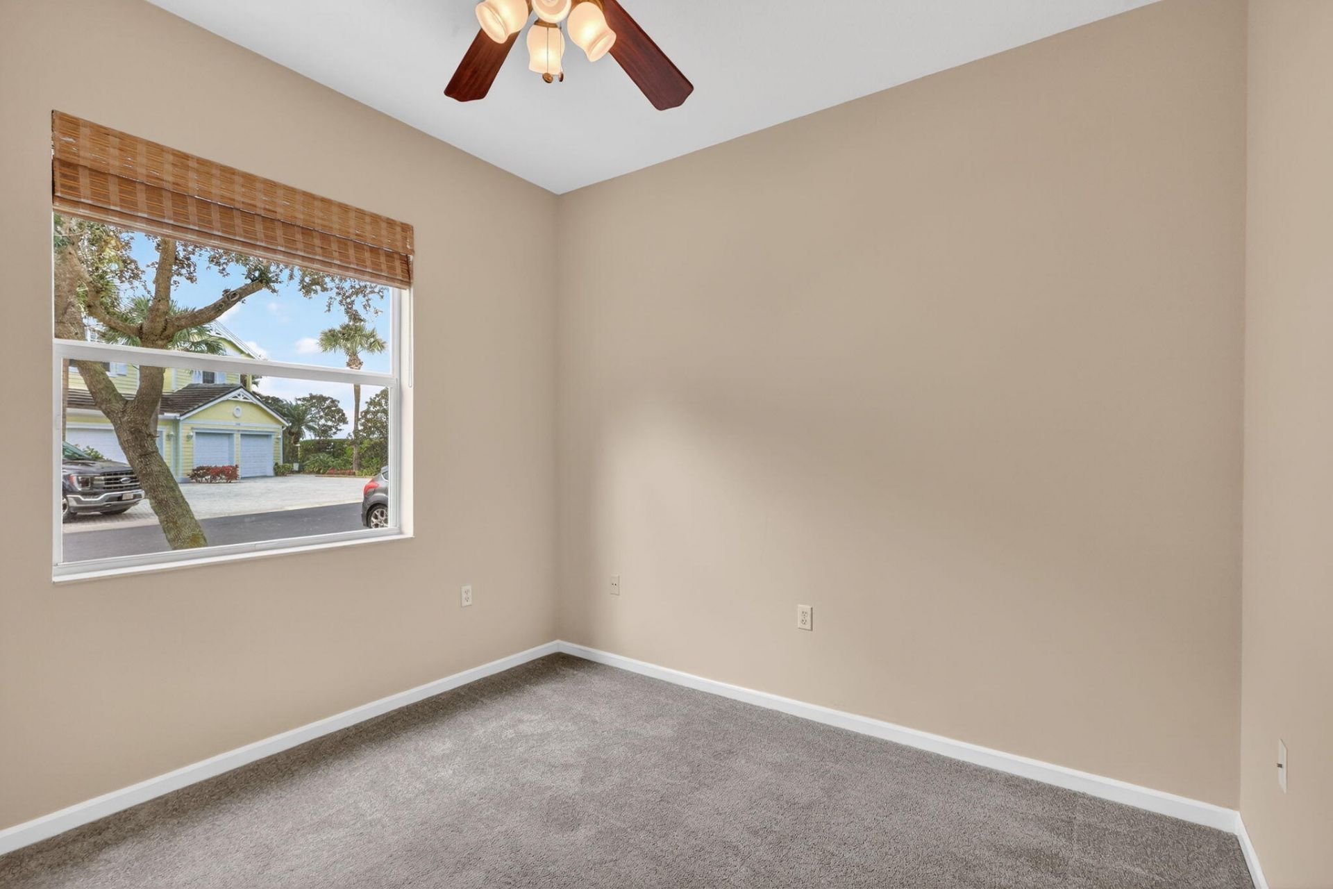 906 Mariner Bay Boulevard, Hutchinson Island, FL 34949 Photo