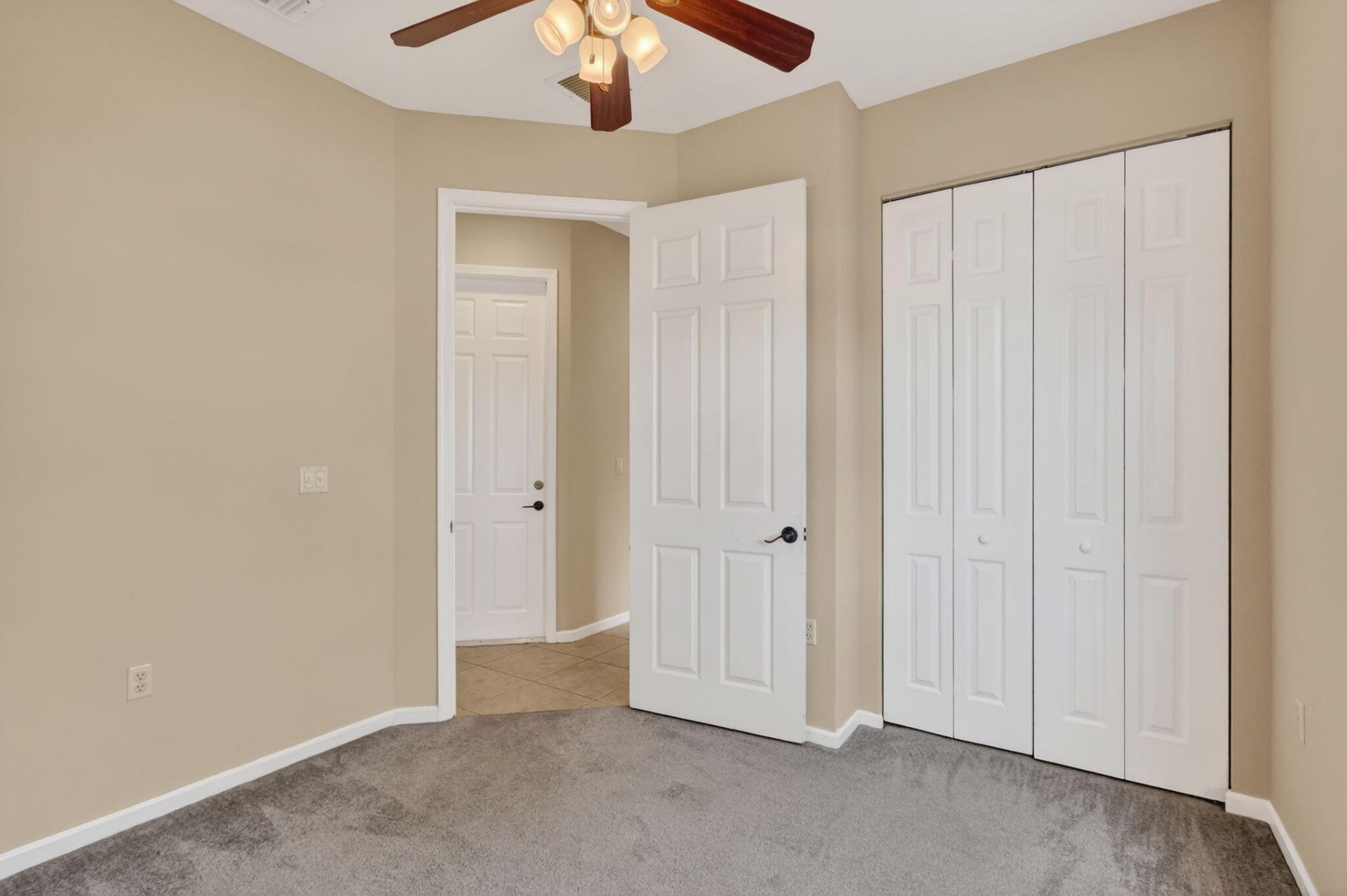 906 Mariner Bay Boulevard, Hutchinson Island, FL 34949 Photo