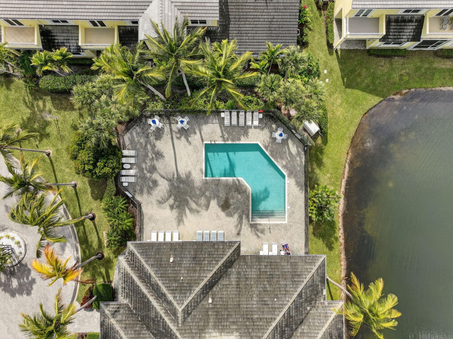 906 Mariner Bay Boulevard, Hutchinson Island, FL 34949 Photo