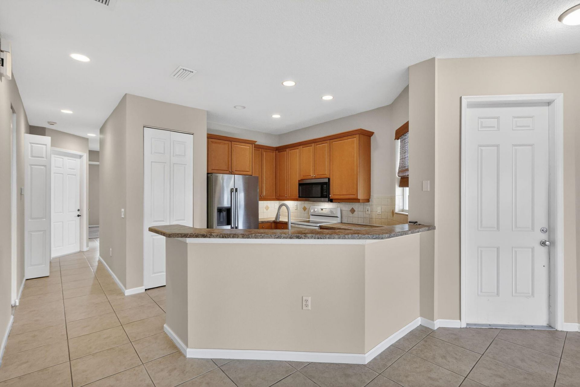 906 Mariner Bay Boulevard, Hutchinson Island, FL 34949 Photo
