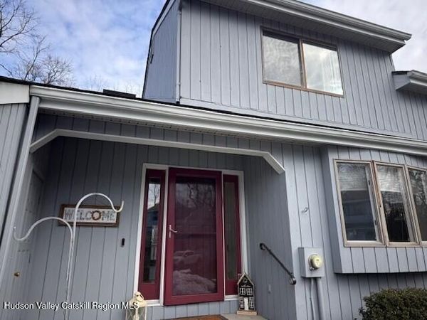 52 The Hills, Port Ewen, NY 12466