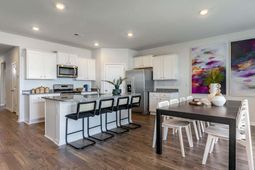 381 Glade Ct. photo 4