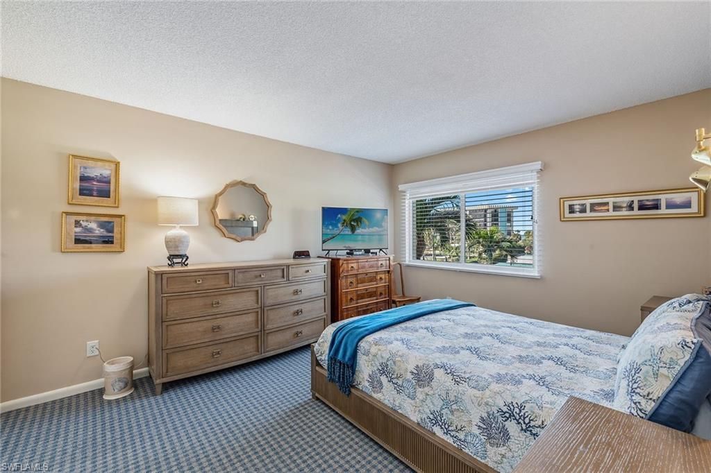 3410 Gulf Shore Blvd N, Unit 305, Naples, FL 34103 Photo