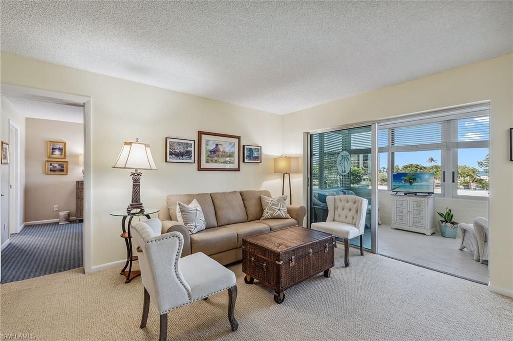 3410 Gulf Shore Blvd N, Unit 305, Naples, FL 34103 Photo