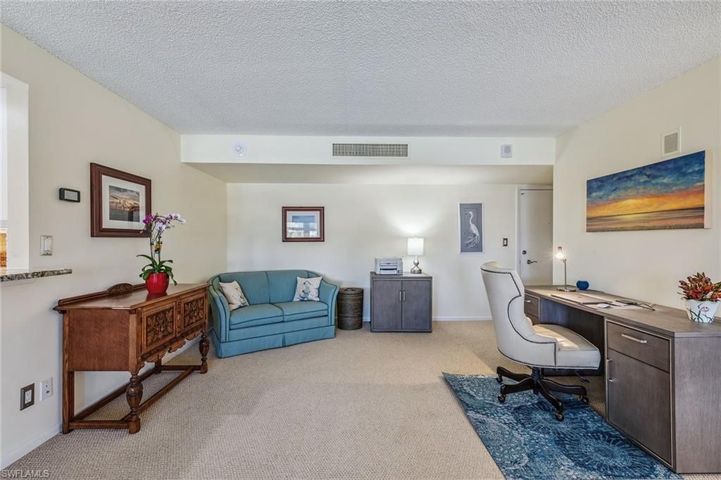 3410 Gulf Shore Blvd N, Unit 305, Naples, FL 34103 Photo