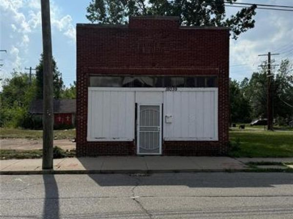 18039 John R Street, Highland Park, MI 48203