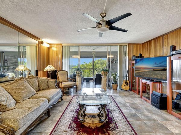 3910 Inverrary Boulevard, Unit 601-B, Lauderhill, FL 33319