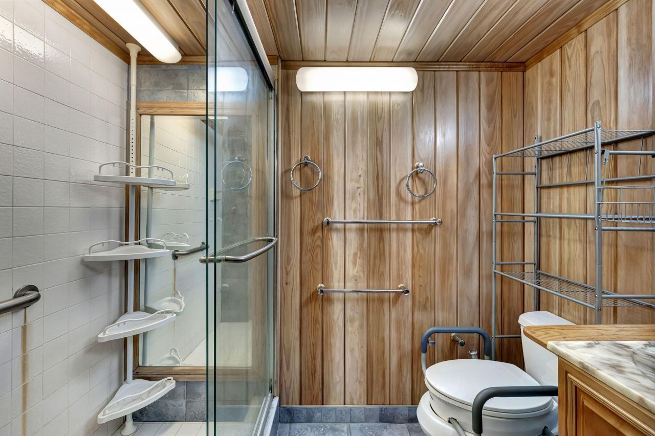 3910 Inverrary Boulevard, Unit 601-B, Lauderhill, FL 33319 Photo