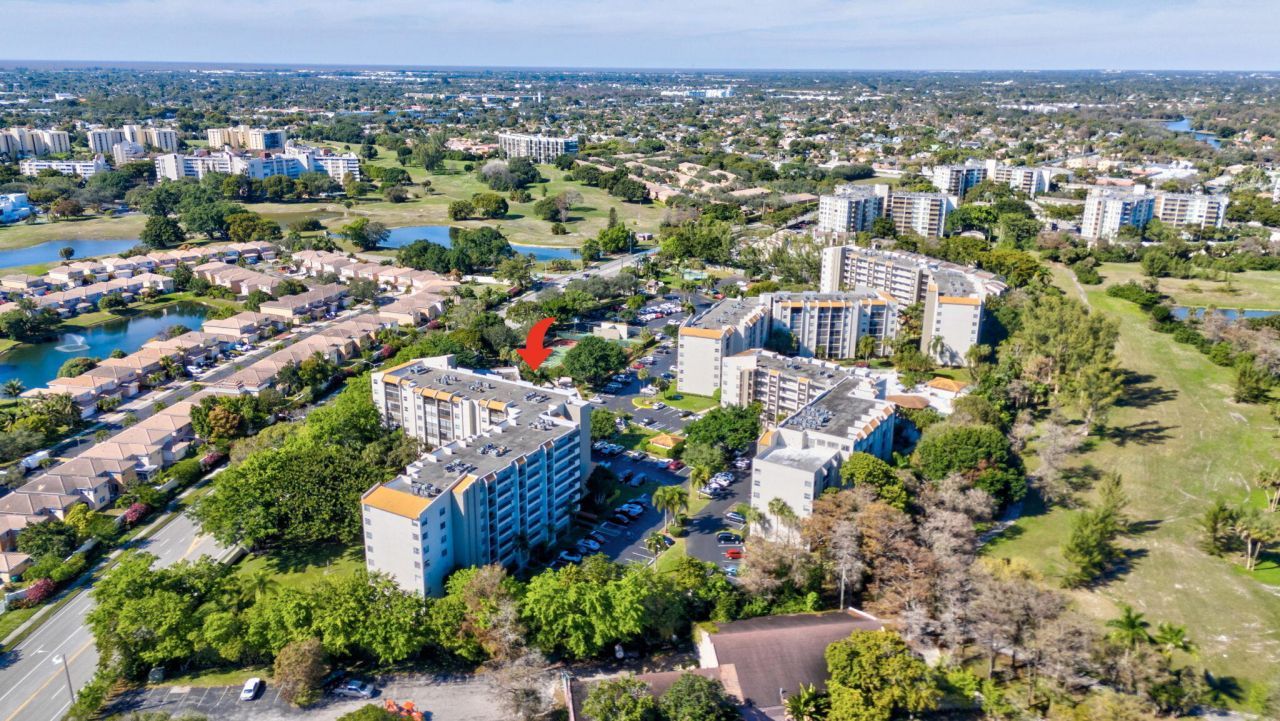 3910 Inverrary Boulevard, Unit 601-B, Lauderhill, FL 33319 Photo