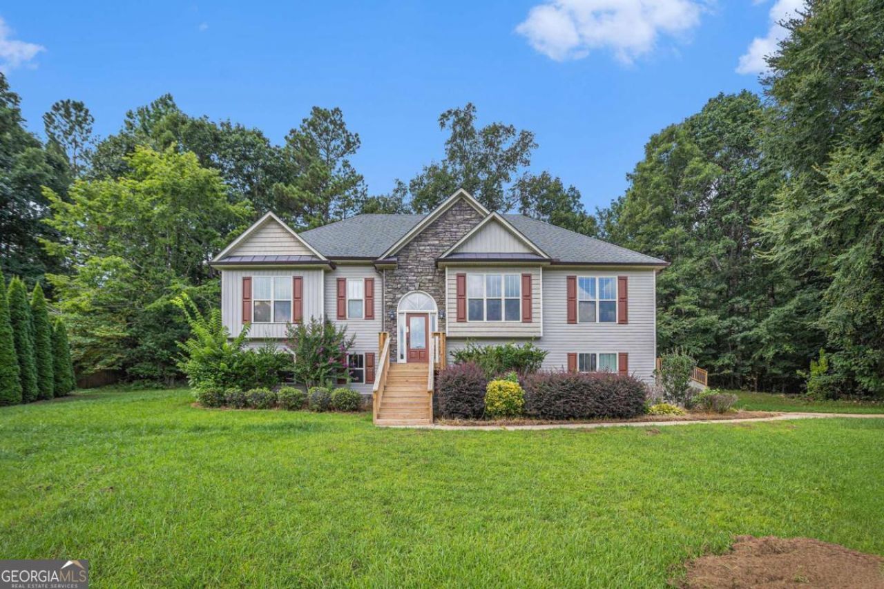 602 Muskogee Crossing, Dallas, GA 30132 Main Photo