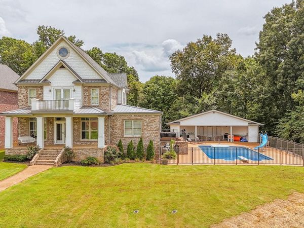 116 SUNSET DR, Clifton, TN 38425