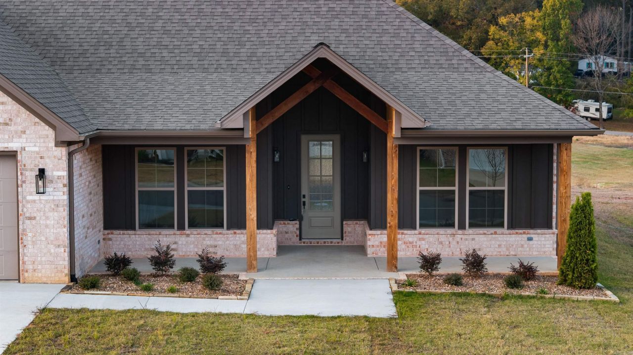 113 Harmony Village Haskell, AR 72015