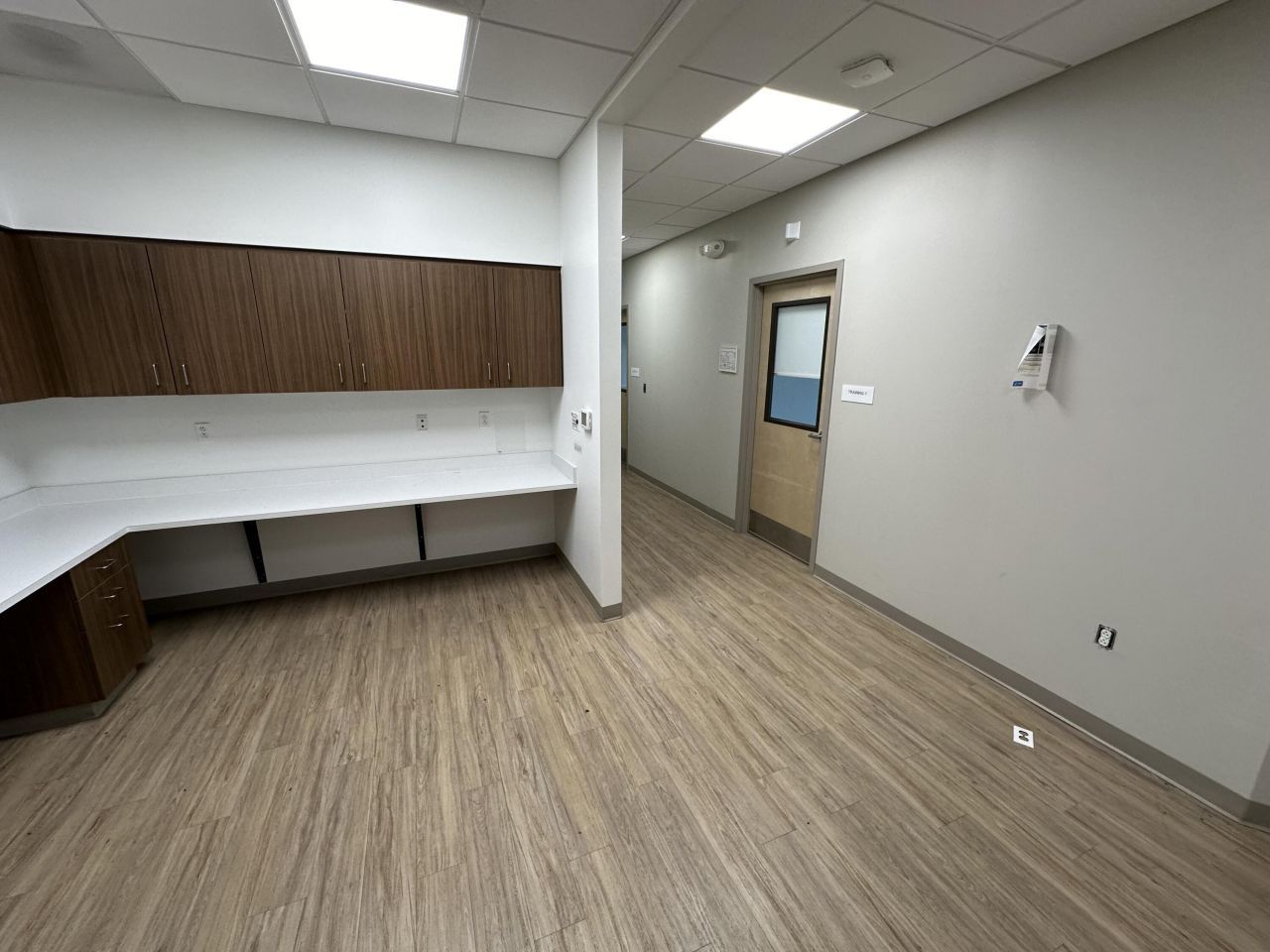 422 Drive In Lane Photo 6