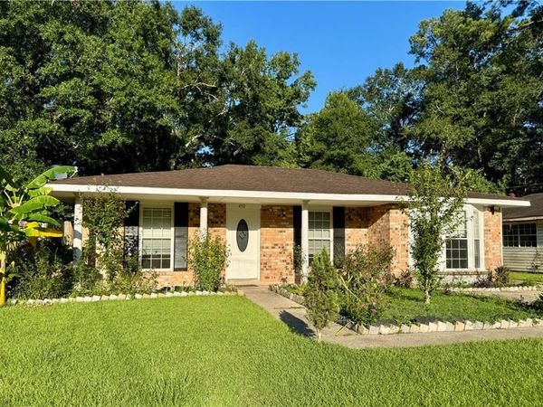 450 N MAGNOLIA Street, Slidell, LA 70460