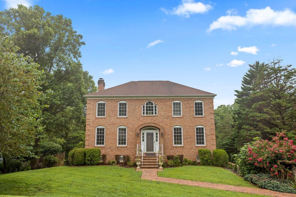 3528 Ridgecroft Dr, Lynchburg, VA 24503 Main Photo