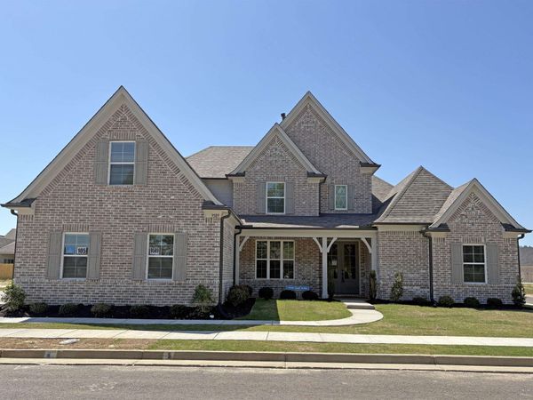 9589 GRAYS VALLEY CV, Cordova, TN 38018