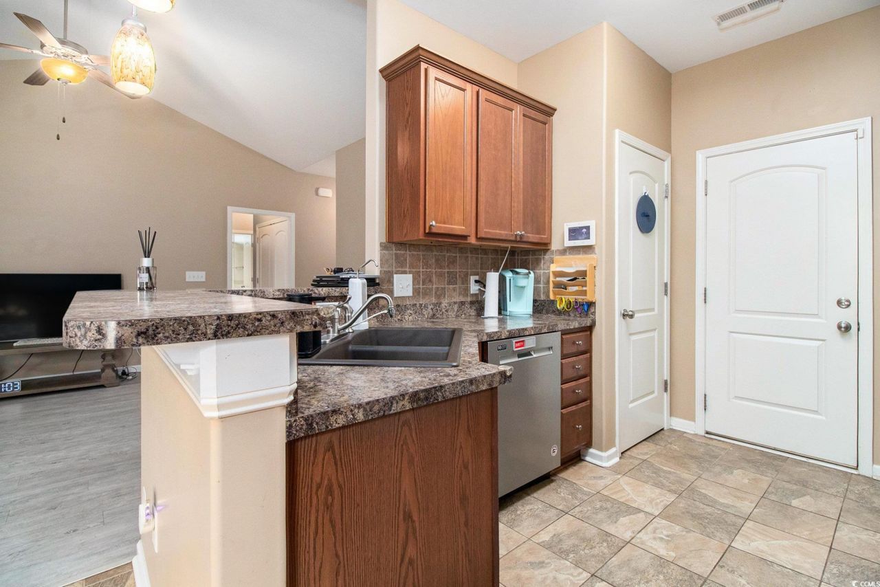 213 Cupola Dr. Photo 7