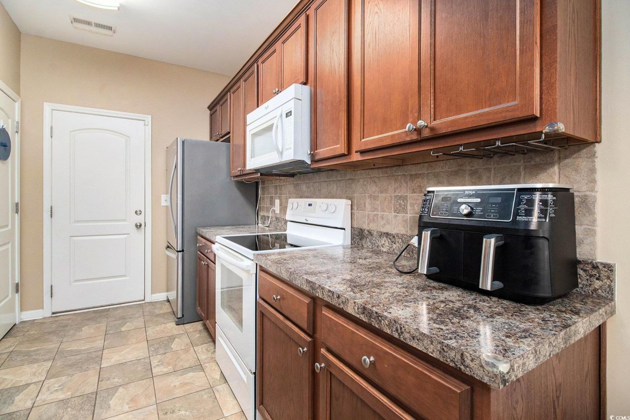 213 Cupola Dr. Photo 9