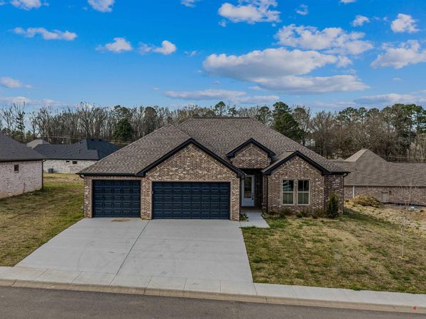 111 Harmony Village, Haskell, AR 72015