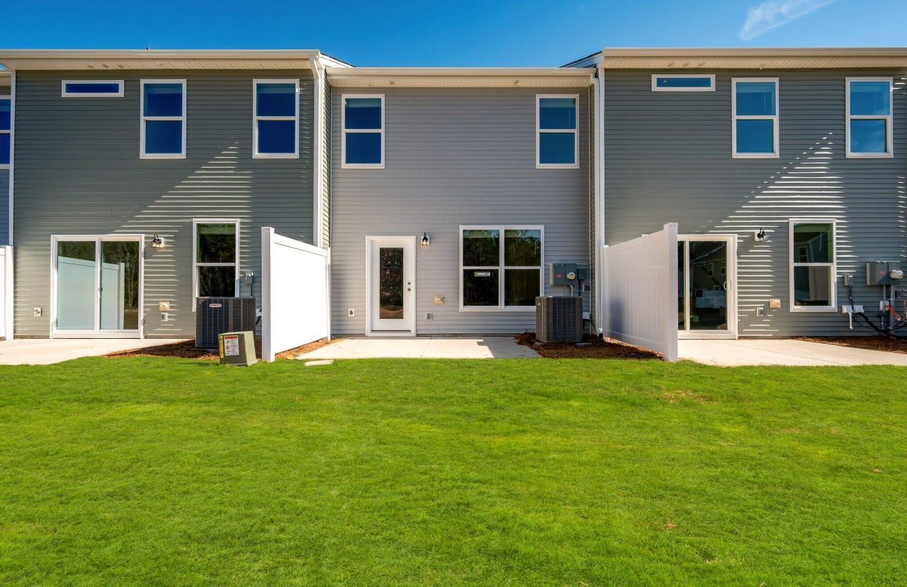 434 Duskywing Drive Photo 2