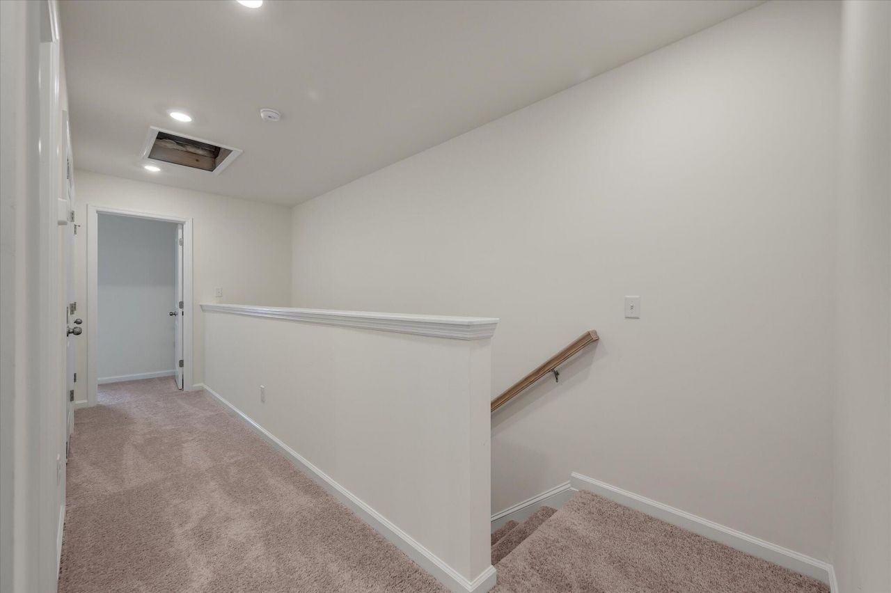 434 Duskywing Drive Photo 20