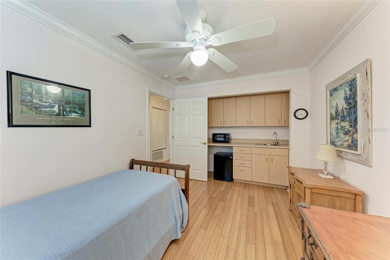 516 Howard Court, Sarasota, FL 34236 Photo