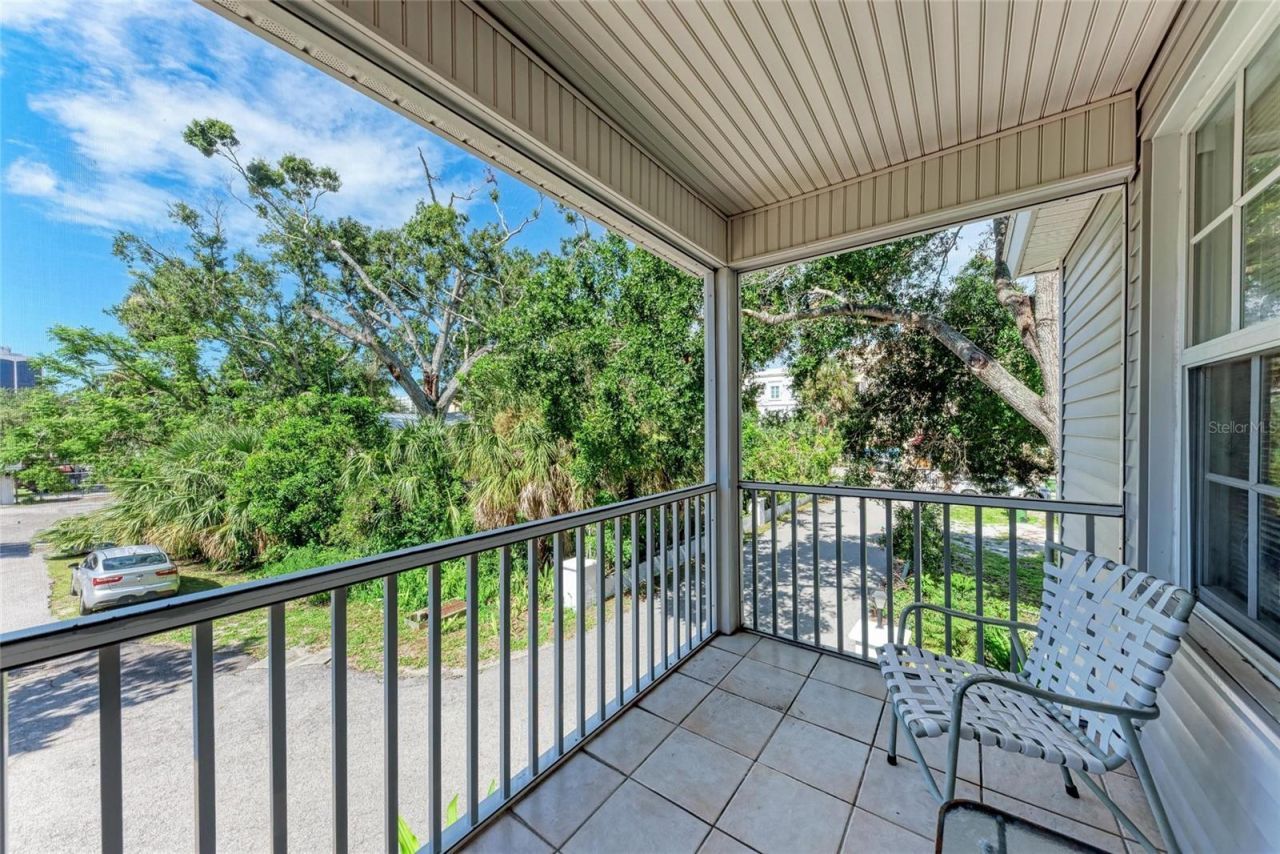 516 Howard Court, Sarasota, FL 34236 Photo