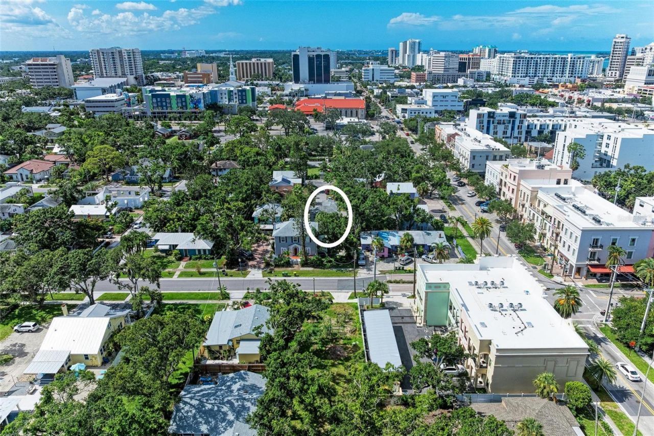 516 Howard Court, Sarasota, FL 34236 Photo