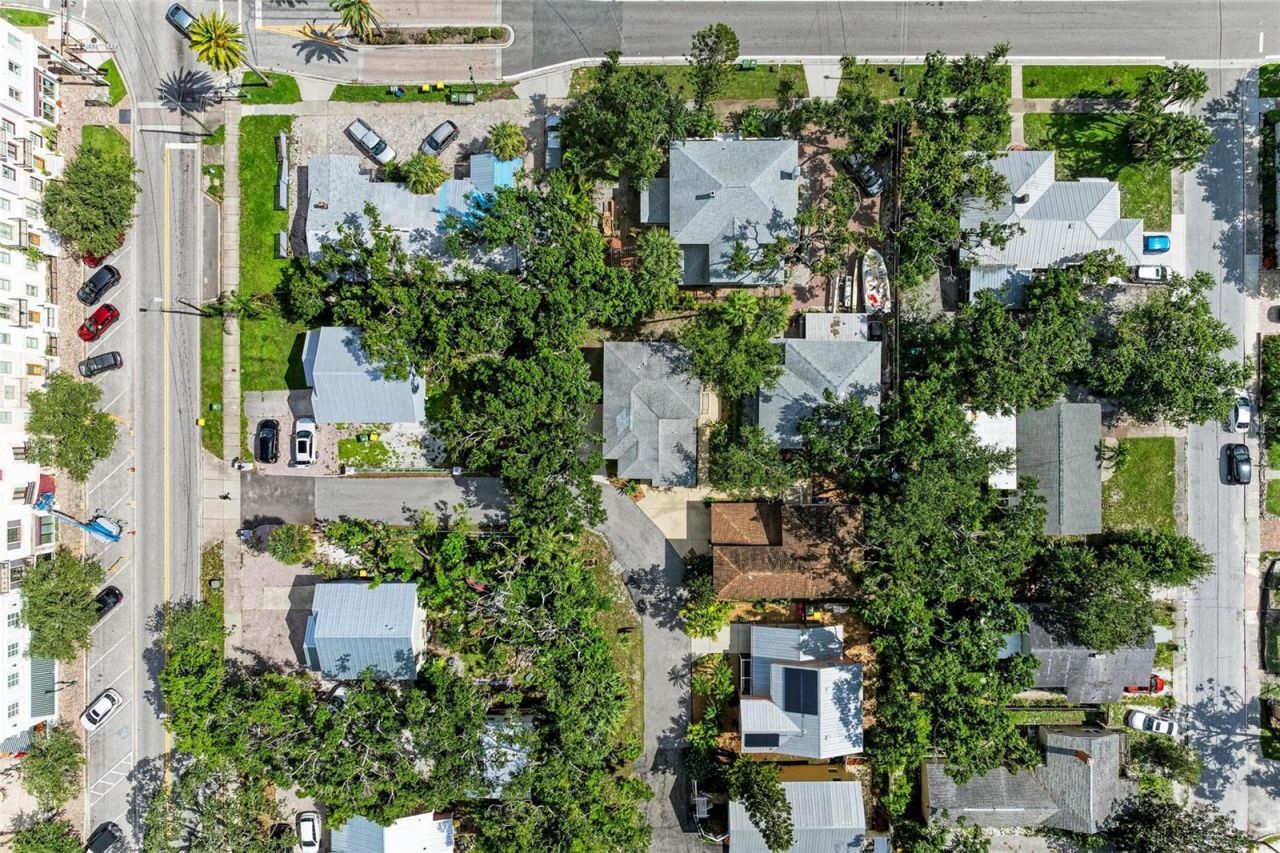 516 Howard Court, Sarasota, FL 34236 Photo