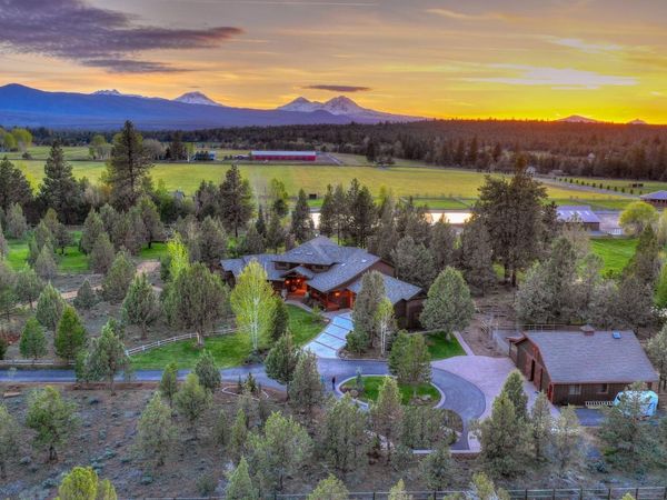 18355 Pinehurst Road, Bend, OR 97703