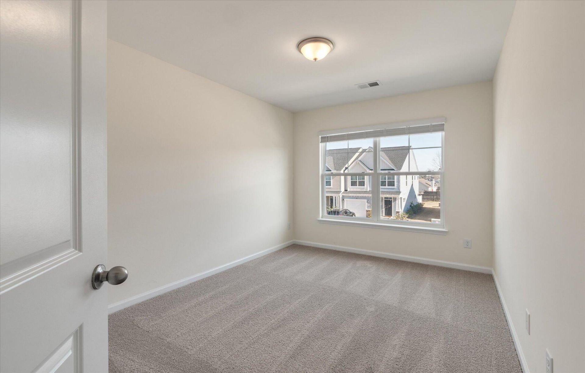 436 Duskywing Drive Photo 21