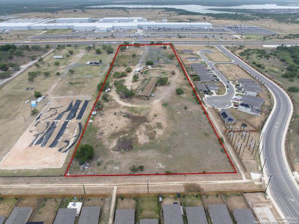 14524 S US Highway 281, San Antonio, TX 78221