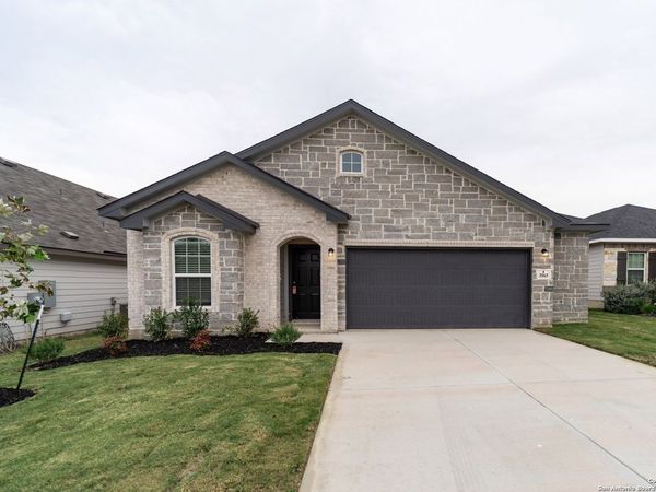 3565 Alto Stratus, New Braunfels, TX 78130