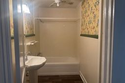 1840 Carolina Avenue photo 4