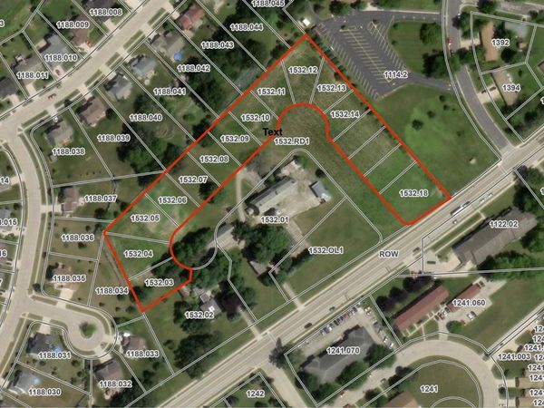 132-102 O'Brien Court, Columbus, WI 53925