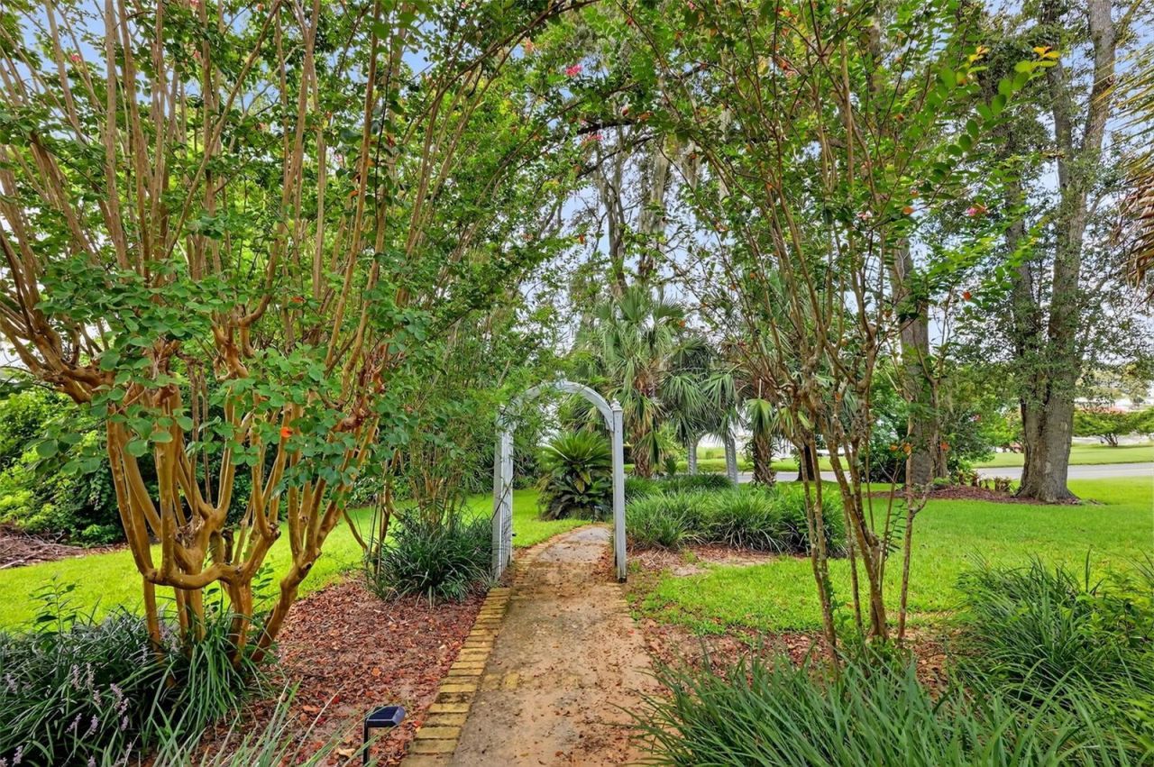 2450 Topping Place, Eustis, FL 32726 Photo